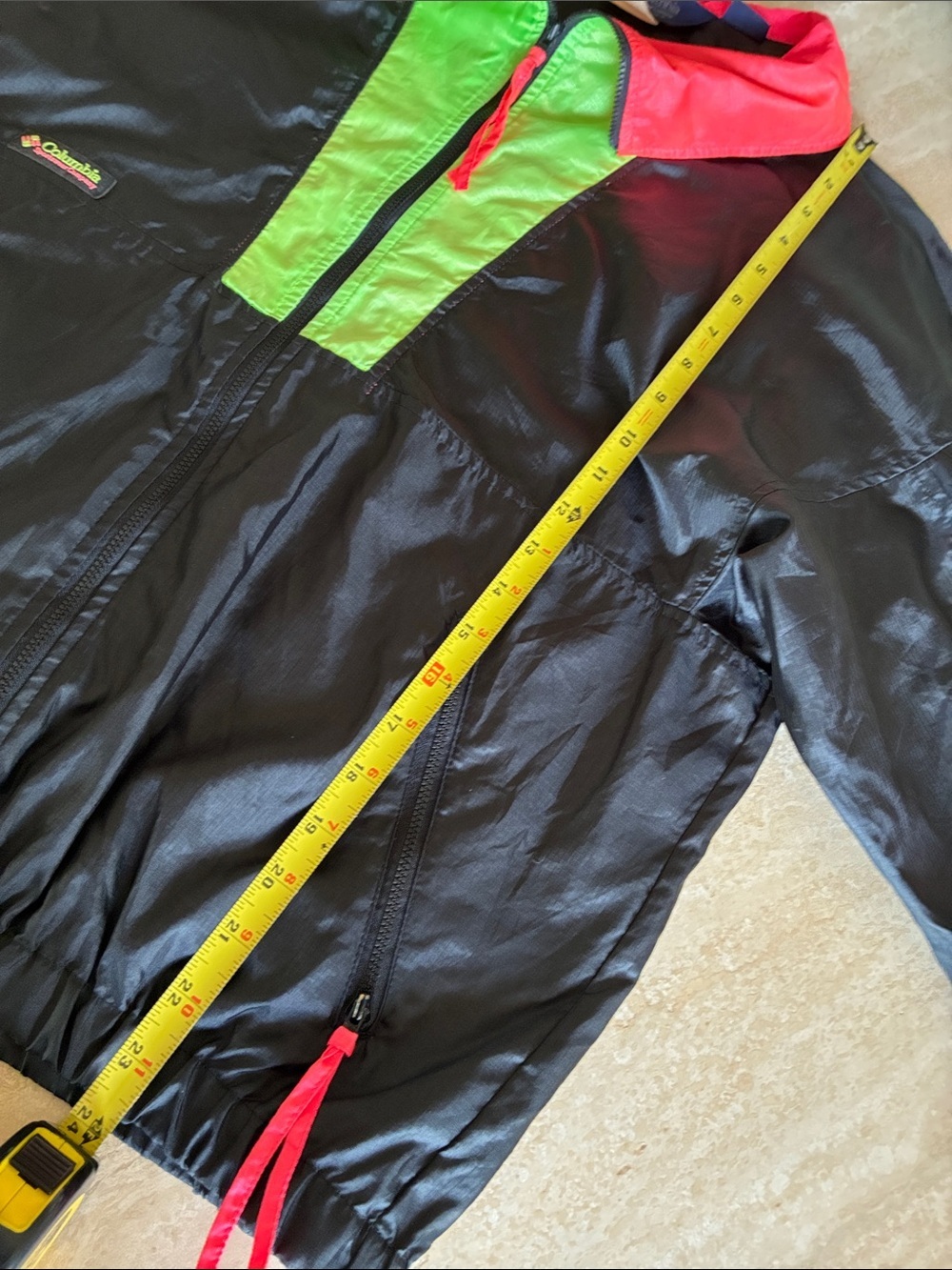 COLUMBIA Windbreaker Jacket Women's XL, black, neon orange/green trim, zips. EUC - Picture 12 of 15